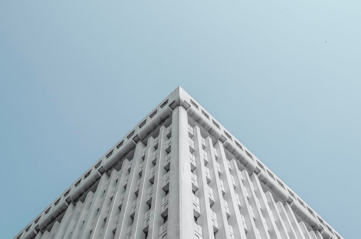 电影级布光逻辑迁移:如何用民用设备实现专业直播间光影层次